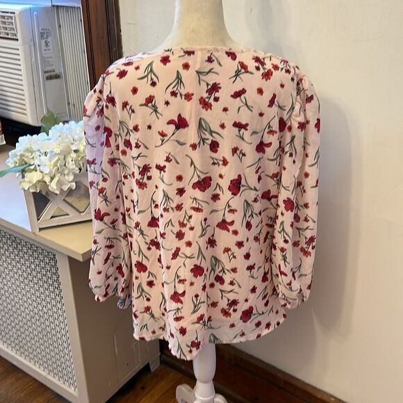 A Love Story pink floral sheer long sleeve button front blouse Size XL EUC - Picture 5 of 11